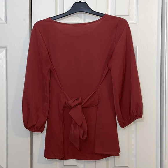 Entro Top - Picture 3 of 3